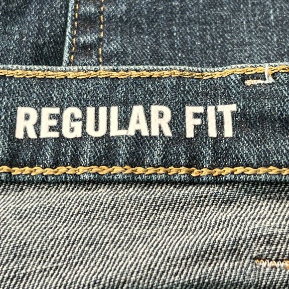 Wrangler Jeans Men's 42 X 30 Tapered Leg Regular Fit Blue Casual - Picture 5 of 9